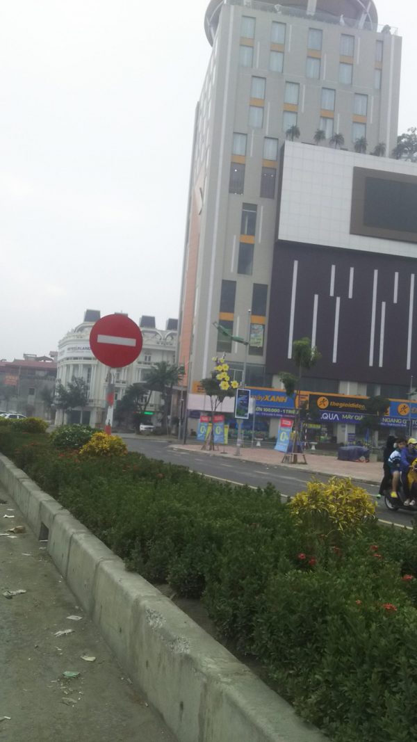 Hàng hiếm “50m2” đất ngay trung tâm thương mại Như Quỳnh Center .