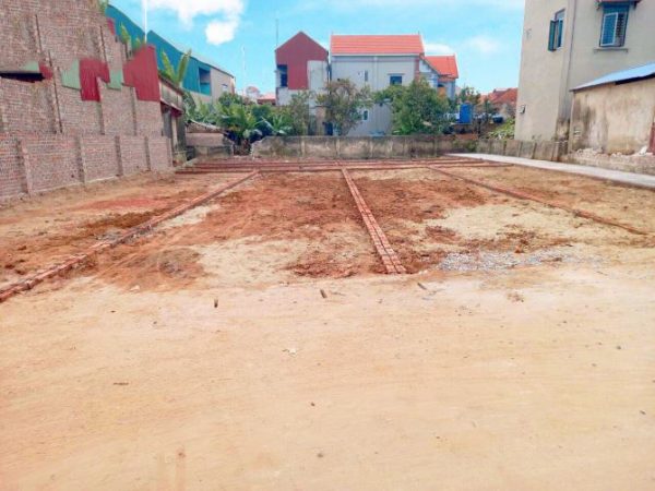 BÁN NHANH LÔ GÓC 2 MẶT TIỀN KINH DOANH ĐƯỢC TẠI BẢO KHÊ TP HƯNG YÊN