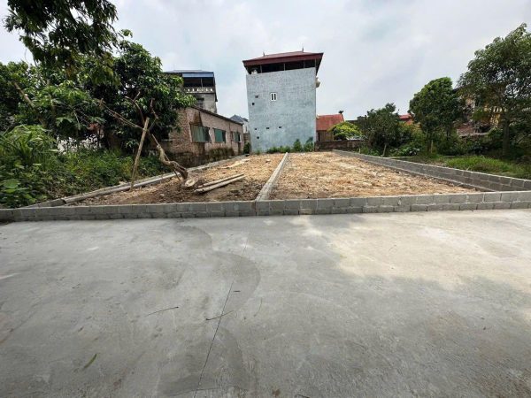 122m2 Đất full thổ cư, ngõ ô tô tải đỗ cửa, nở hậu thích hợp đầu tư xây nhà