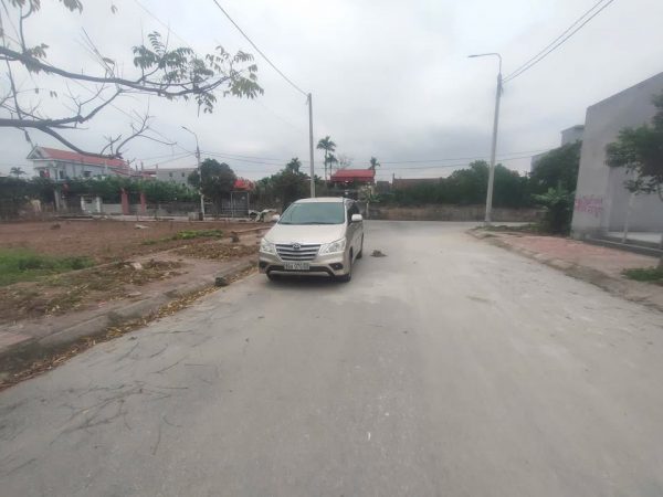 Cần bán lô đất 137m2 khu Giãn dân, Hùng Cường - Hưng Yên