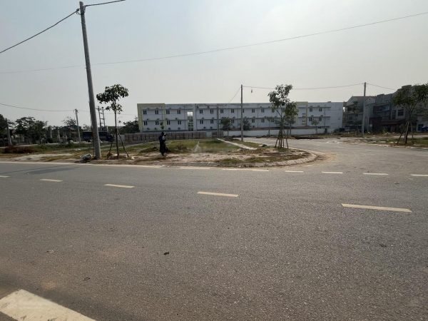 Bán 86m đất đấu giá giáp trường học, Ủy ban xã Đông Tảo, Khoái Châu chỉ hơn 4 tỷ