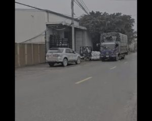 Chính chủ bán 800m2 full thổ cư sẵn 4 sổ(40m MT ĐT 383 có hành lang lưu không trước và sau+1000m2)