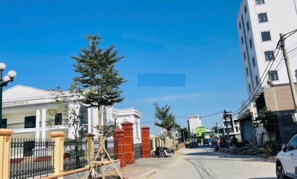Cần bán lô đất đấu giá đẹp nhất huyện Yên Mỹ 110m², mặt tiền 5m, đường trước nhà 13m, sẵn sổ đỏ.