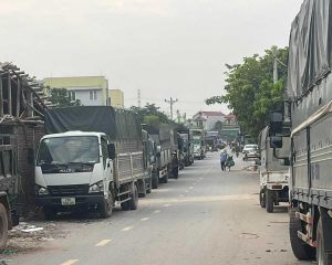 Bán 80m2 đất chợ đầu mối nông sản Đông Tảo, Khoái Châu đang xây dựng