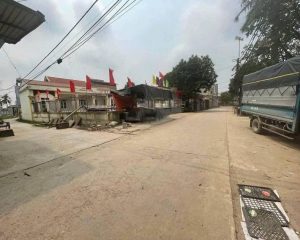 Bán đất 64.7m2 - sổ đỏ trao tay