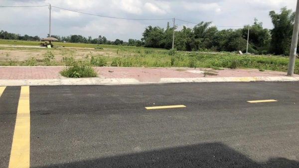 Bán 100m2 đất đấu giá huyện Ân Thi, xã Hoàng Hoa Thám, 4 ô tô tránh, giá tốt