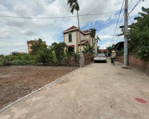 Lô đất vuông vắn 70,7m² mặt tiền rộng, đường ô tô tránh nhau, hiếm có tại Liên Nghĩa