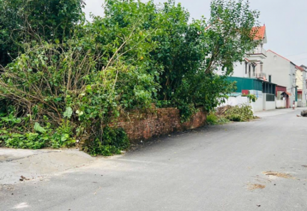 Bán đất thôn 11 Nghĩa Trụ lô góc 2 mặt tiền 82,9m2