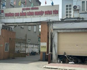 1 lô siêu phẩm đã có sẵn nhà 3 tầng cho thuê, 2 mặt đường trước sau, kinh doanh tốt