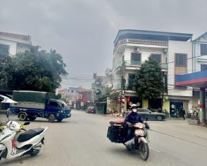Bán ô đất mặt đường Vân Du Ân Thi Hưng Yên gần UBND, gần nút giao cao tốc khu công nghiệp đối diện