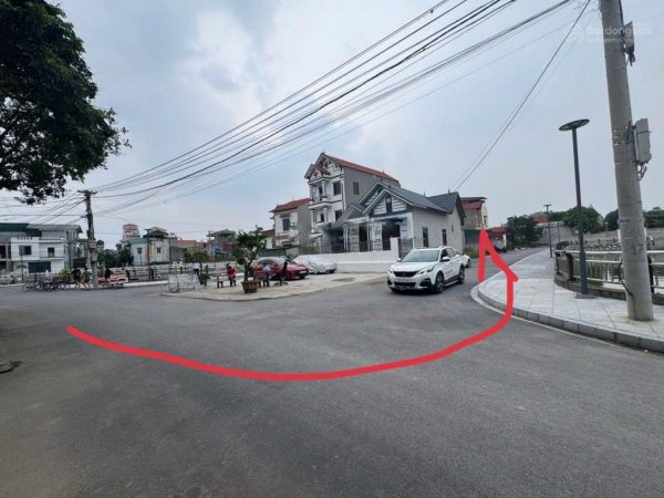 Bán đất 52m² view hồ điều hoà, ô tô tránh, trung tâm Như Quỳnh – chỉ hơn 4 tỷ