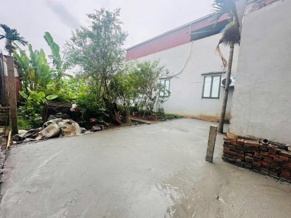 Duy nhất 1 lô đẹp nhất Văn Giang giá rẻ chỉ nhỉnh 1,5 tỷ tại Thôn Hoàng Trạch , xã Văn Giang