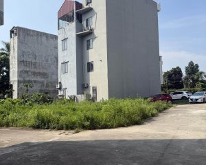 Bán lô góc 94.5m2, 2 mặt tiền sát chợ Như Quỳnh gần Vin 3 phân khu Fullton, cạnh đại học QTKD