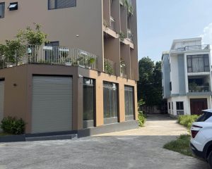 Bán lô góc 94.5m2, 2 mặt tiền sát chợ Như Quỳnh gần Vin 3 phân khu Fullton, cạnh đại học QTKD